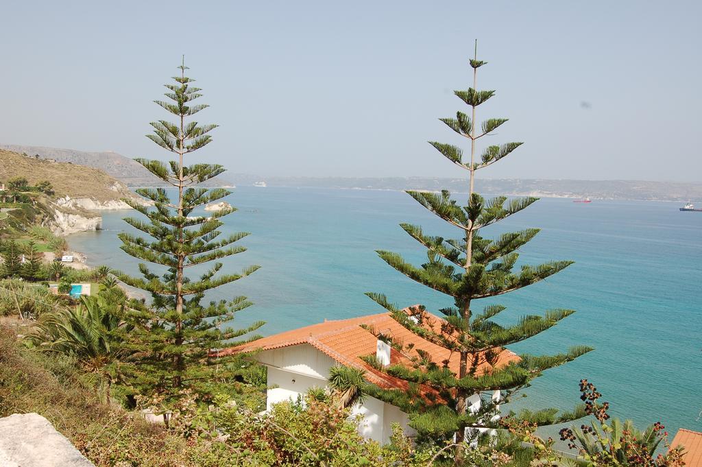 Kastro Kera