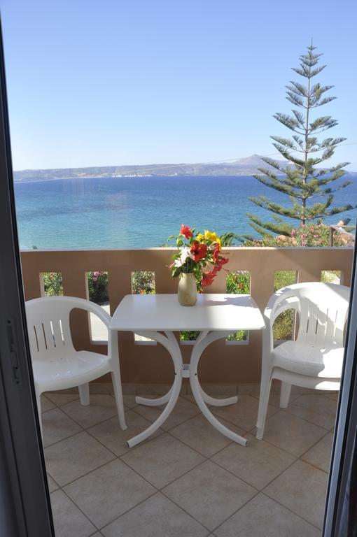 Kastro Kera Apartment *