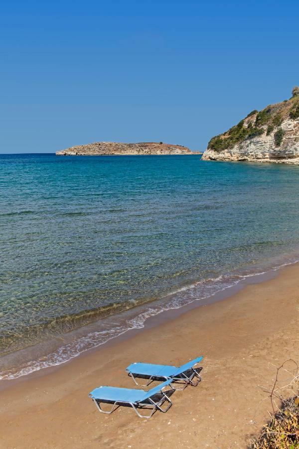 Kastro Kera * Almyrida (Crete)